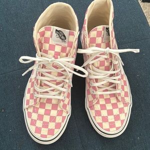 Pink/white Vans